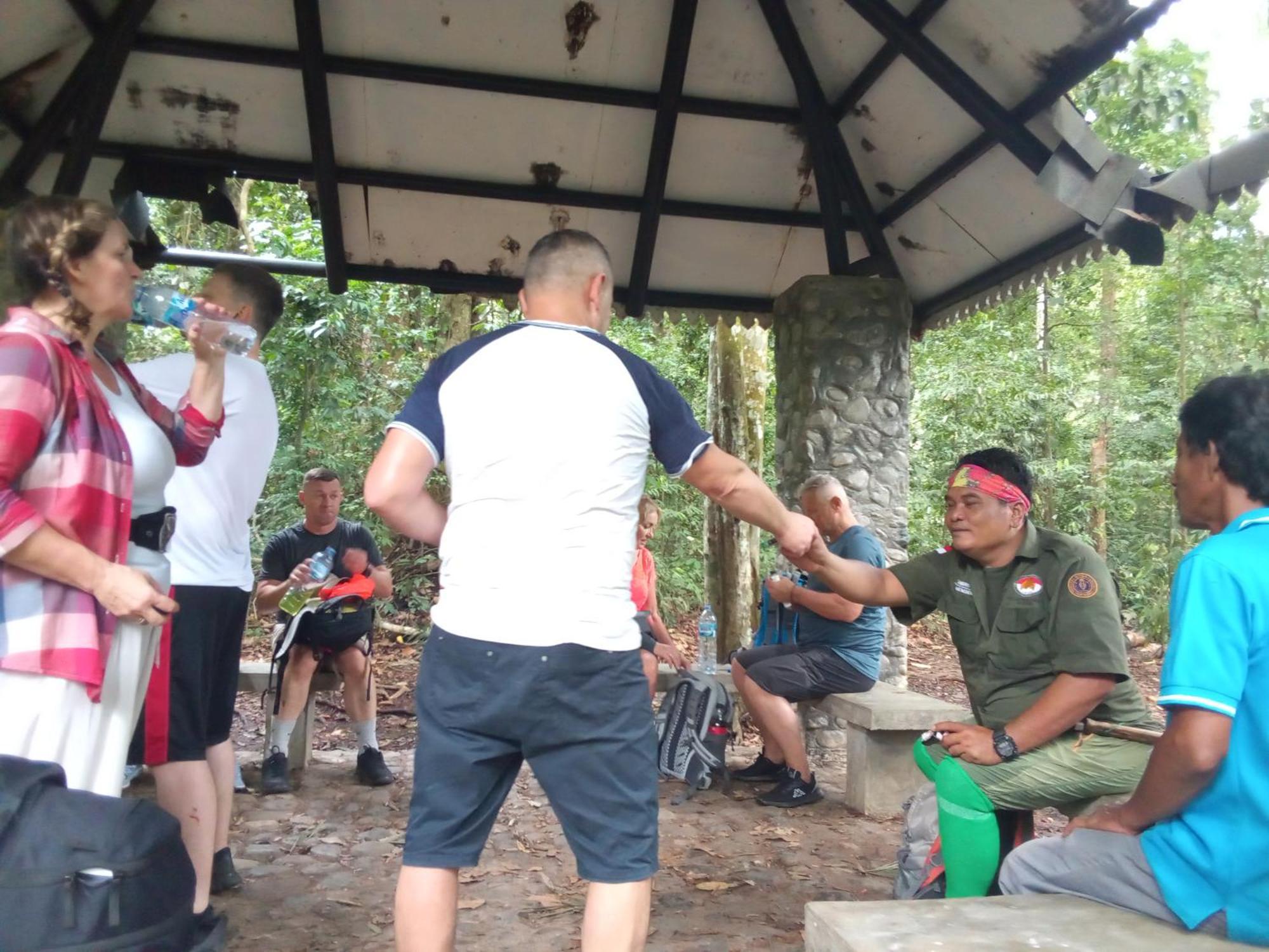 Jungle Treking & Jungle Tour If You Want To Stay Here,You Must Book Treking Only With Us 武吉拉旺 外观 照片